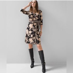 White House Black Market Tan and Black Sheath Dress V-Neck 3/4 Sleeve